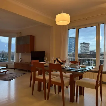 Cosher | Iconic Ndk Views • Huge Windows • Center 公寓 *