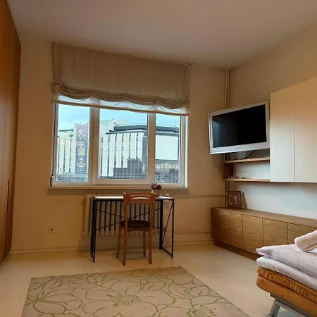 Apartmán Cosher | Iconic Ndk Views • Huge Windows • Center *