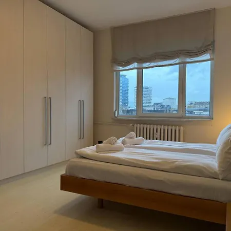 公寓 Cosher | Iconic Ndk Views • Huge Windows • Center 索菲亞